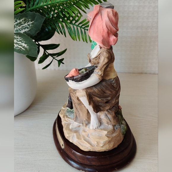 Ruby's Collection Sculpture Lady Sitting with basket of Trout and Violin - Picture 2 of 9